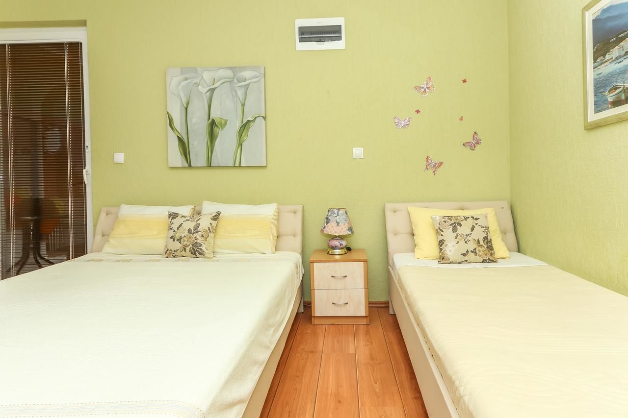 Апартаменты Villa Lastva Apartments Тиват